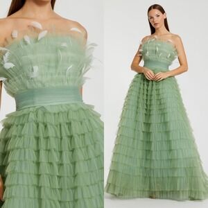 Mac Duggal NEW‎ Sage Green Strapless Ruffle Tulle Gown with Feathers $798 Size 8
